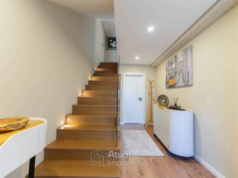 Moradia em Banda T3 Venda em Guardizela,Guimarães