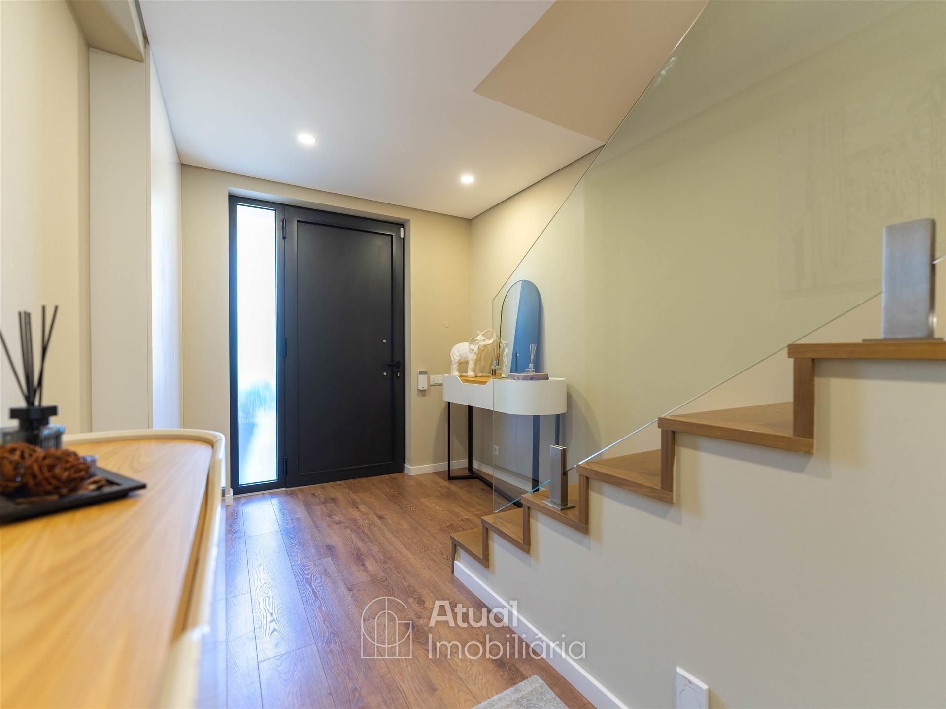 Moradia em Banda T3 Venda em Guardizela,Guimarães