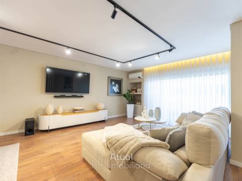 Moradia em Banda T3 Venda em Guardizela,Guimarães