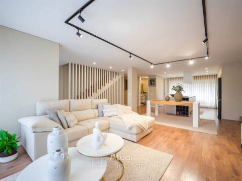 Moradia em Banda T3 Venda em Guardizela,Guimarães