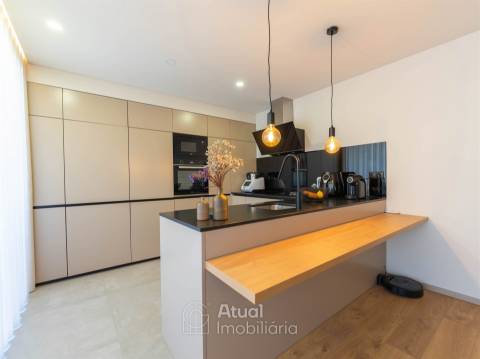 Apartamento T1 Venda em Ponte,Guimarães