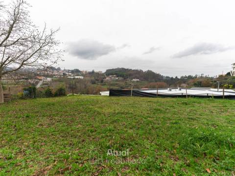 Terreno  Venda em Lustosa e Barrosas (Santo Estêvão),Lousada