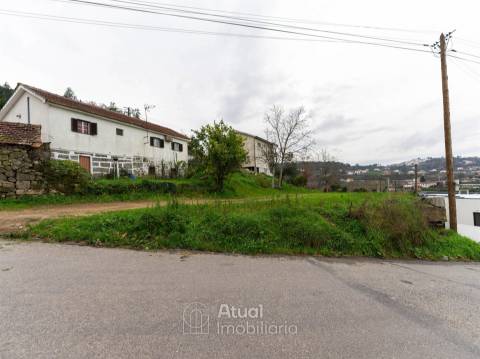 Terreno  Venda em Lustosa e Barrosas (Santo Estêvão),Lousada