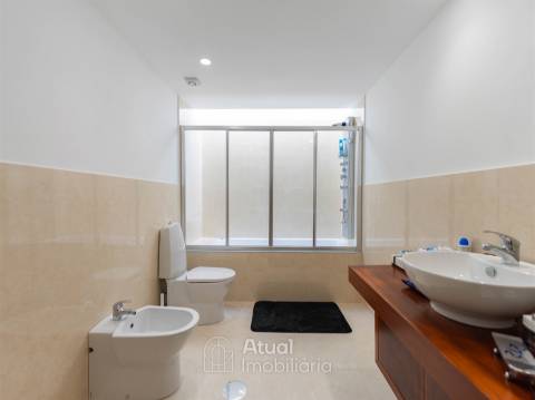 Moradia T3+1 Venda em Caldas de Vizela (São Miguel e São João),Vizela