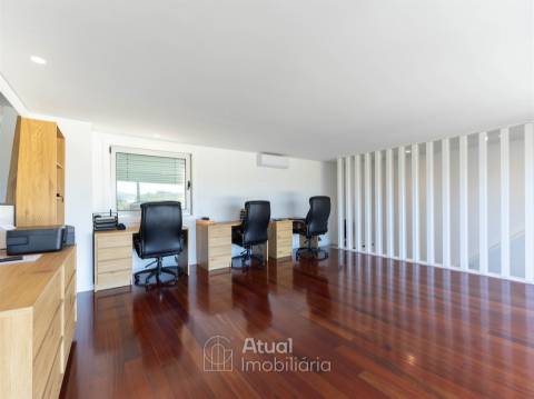 Moradia T3+1 Venda em Caldas de Vizela (São Miguel e São João),Vizela