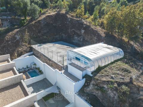 Moradia T3+1 Venda em Caldas de Vizela (São Miguel e São João),Vizela