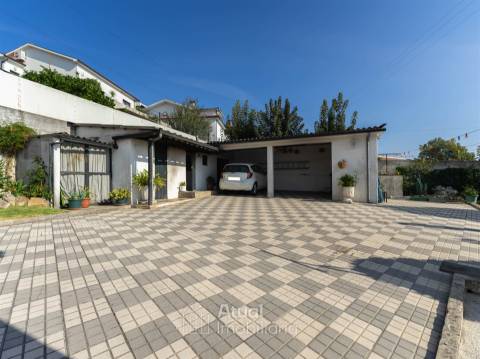 Andar Moradia T4 Arrendamento em Caldas de Vizela (São Miguel e São João),Vizela