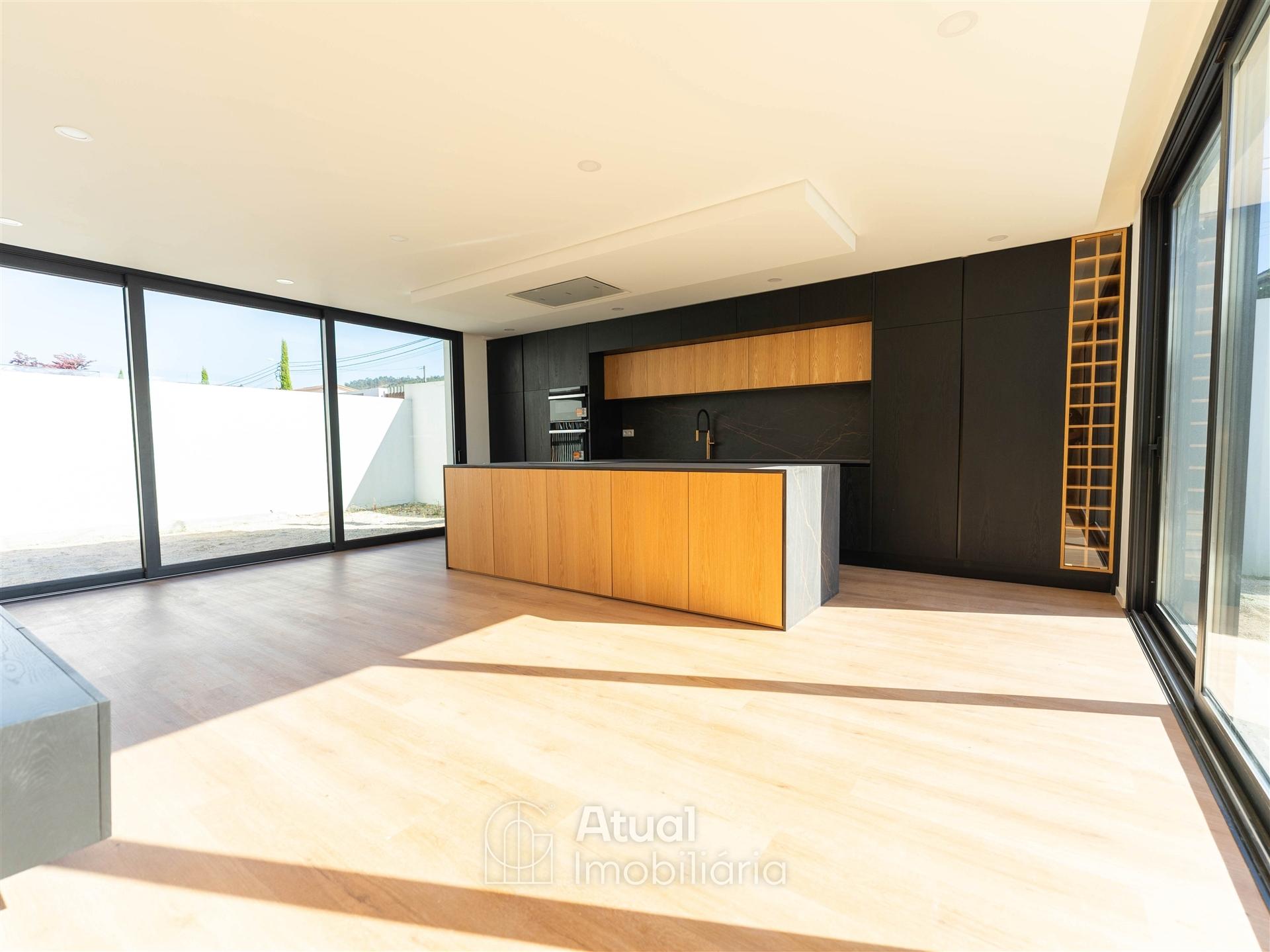 Moradia T3+1 Venda em Vizela (Santo Adrião),Vizela