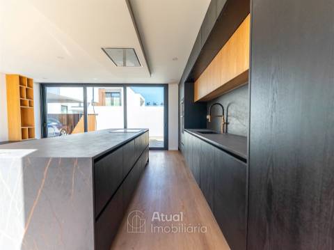 Moradia T3+1 Venda em Vizela (Santo Adrião),Vizela