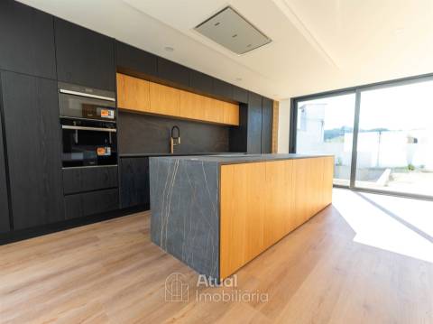 Moradia T3+1 Venda em Vizela (Santo Adrião),Vizela