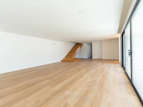 Moradia T3+1 Venda em Vizela (Santo Adrião),Vizela