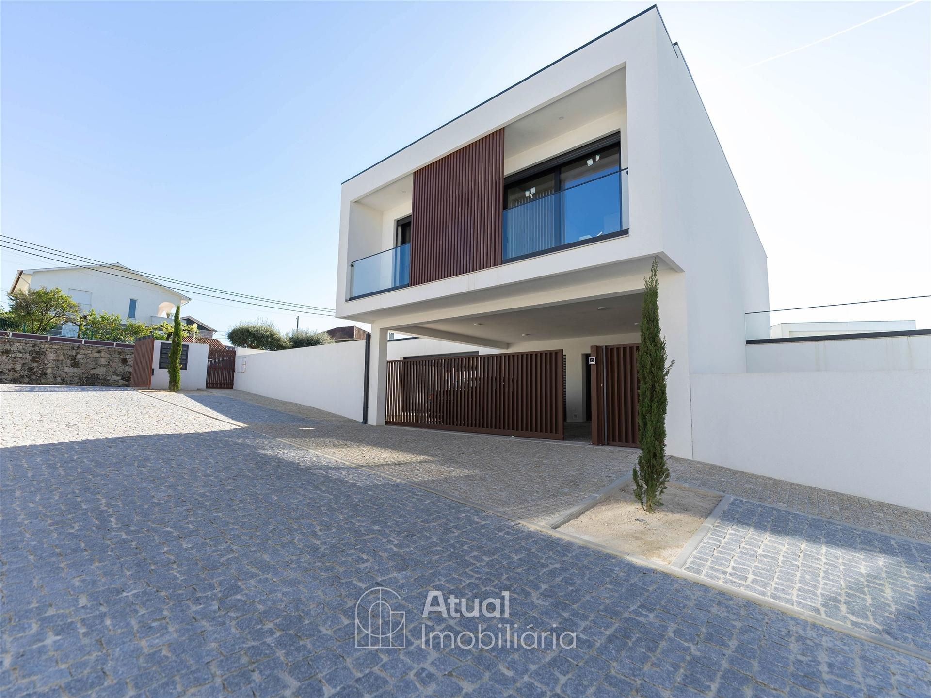 Moradia T3+1 Venda em Vizela (Santo Adrião),Vizela