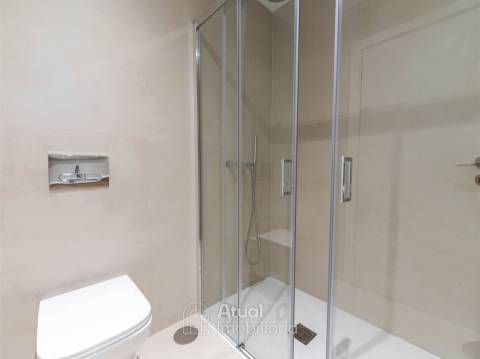 Moradia em Banda T3 Venda em Caldas de Vizela (São Miguel e São João),Vizela