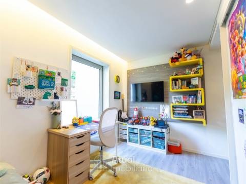 Apartamento T2 Venda em Caldas de Vizela (São Miguel e São João),Vizela