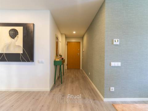 Apartamento T2 Venda em Caldas de Vizela (São Miguel e São João),Vizela