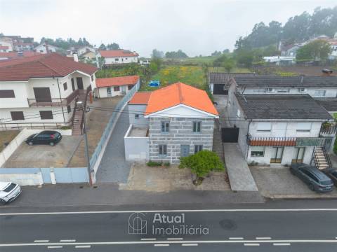 Moradia para Restaurar  Venda em Vila Cova da Lixa e Borba de Godim,Felgueiras