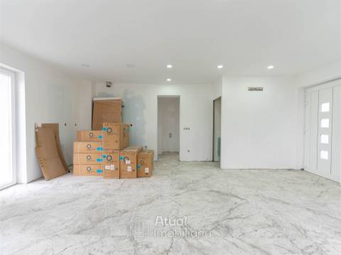 Moradia para Restaurar  Venda em Vila Cova da Lixa e Borba de Godim,Felgueiras
