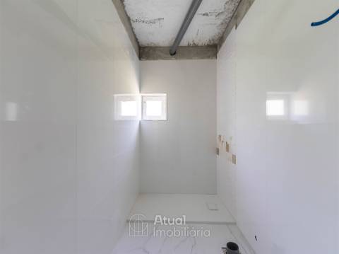 Andar Moradia T1+1 Venda em Caldas de Vizela (São Miguel e São João),Vizela