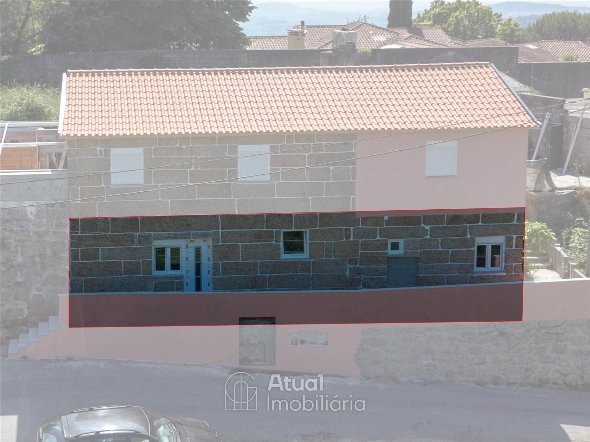 Andar Moradia T1+1 Venda em Caldas de Vizela (São Miguel e São João),Vizela