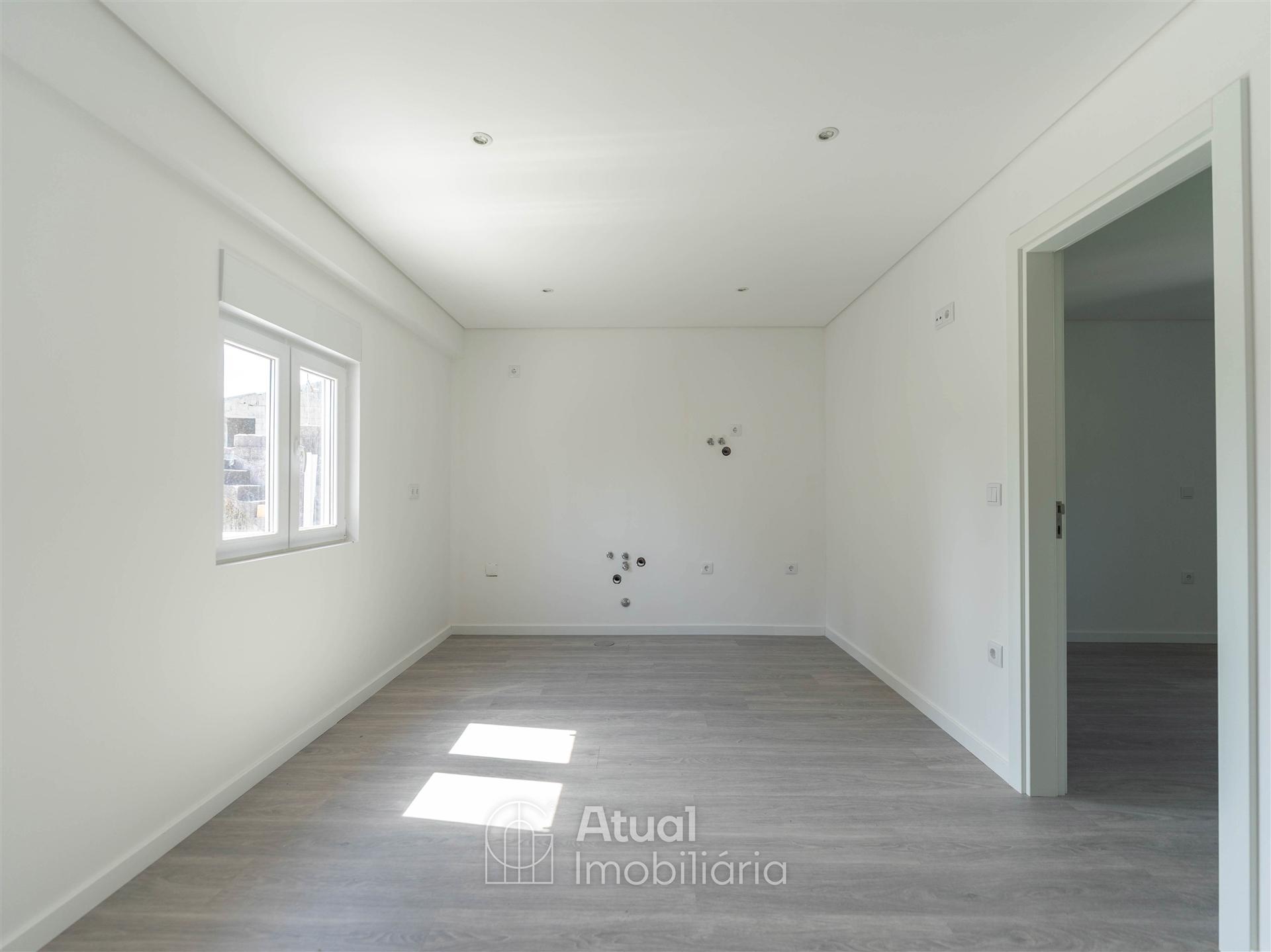 Andar Moradia T1 Venda em Caldas de Vizela (São Miguel e São João),Vizela