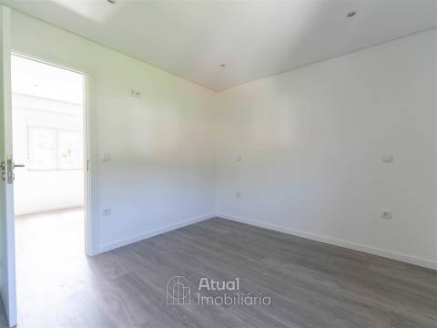 Andar Moradia T1 Venda em Caldas de Vizela (São Miguel e São João),Vizela