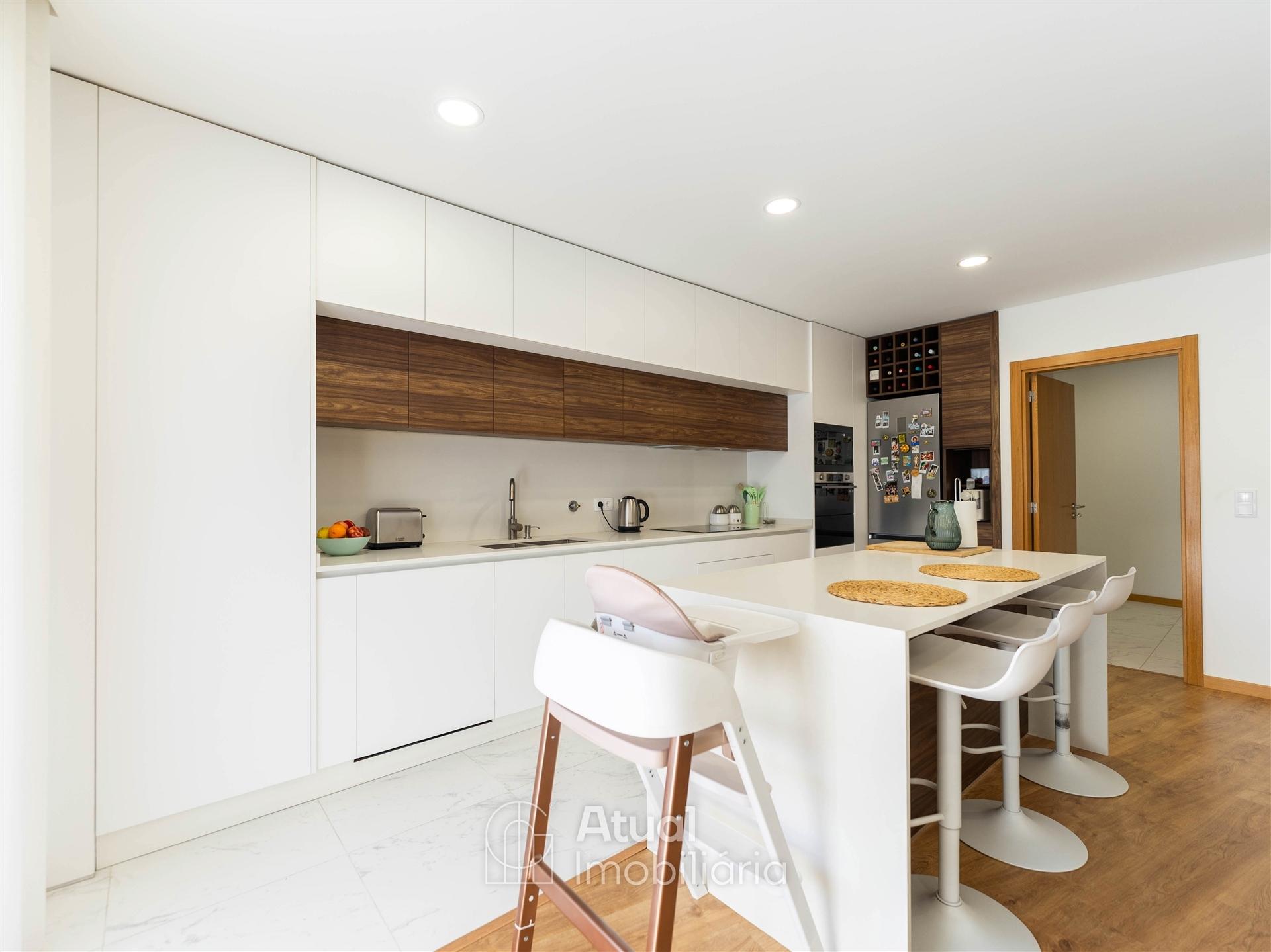 Apartamento T2+1 Venda em Caldas de Vizela (São Miguel e São João),Vizela