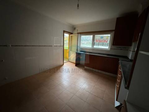 Apartamento T2 para venda em Vinhais