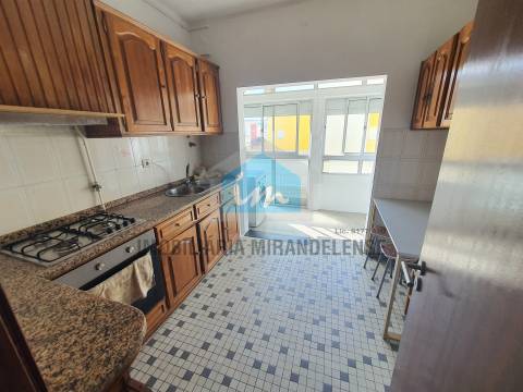 Arrendam-se quartos para estudantes em Mirandela com internet incluída