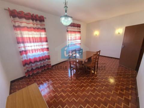 Arrendam-se quartos para estudantes em Mirandela com internet incluída