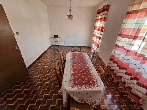 Arrendam-se quartos para estudantes em Mirandela com internet incluída