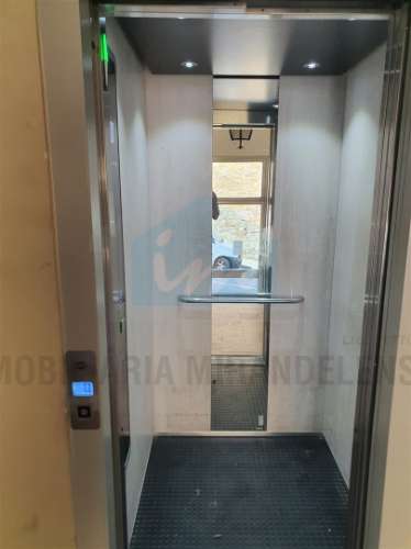 Quarto-suite para arrendar em Mirandela, num imóvel que foi totalmente remodelado.