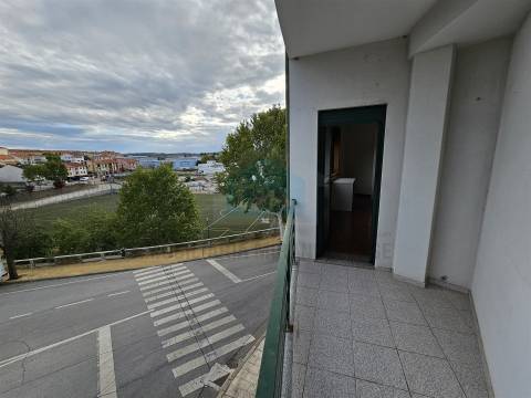 Quartos para arrendar a estudantes  próximo da EsACT-IPB  de Mirandela