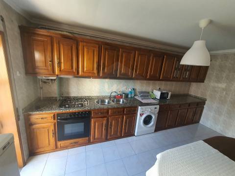 Quartos para arrendar a estudantes  próximo da EsACT-IPB de Mirandela com internet incluída.