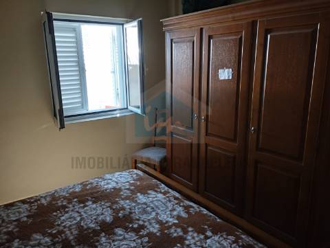 Moradia em granito para venda em Vale de Salgueiro - Mirandela