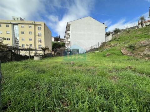 Terreno para Venda em Mirandela