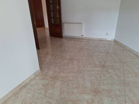 Apartamento T3 para Venda em Macedo de Cavaleiros