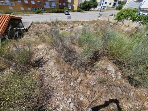 Lote de Terreno para Venda e Mirandela