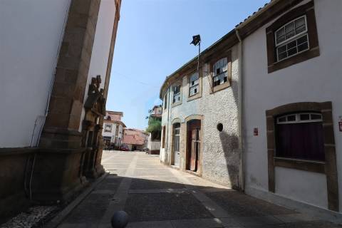 Moradia T3 Para Venda em Vila Flor