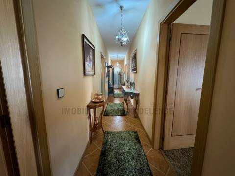 Moradia T5 para Venda em Vale de Telhas