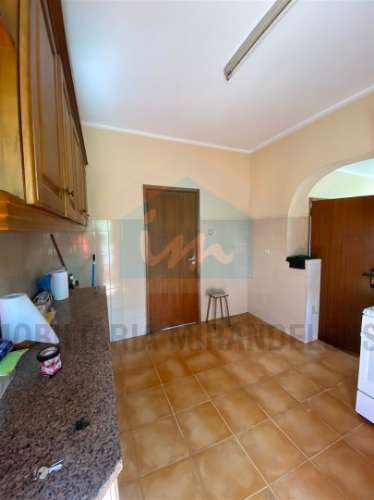 Moradia T6 para venda em Mirandela