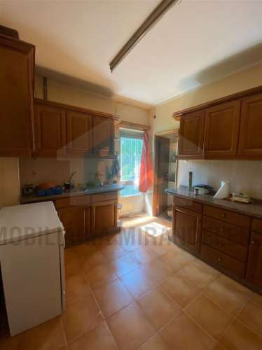 Moradia T6 para venda em Mirandela