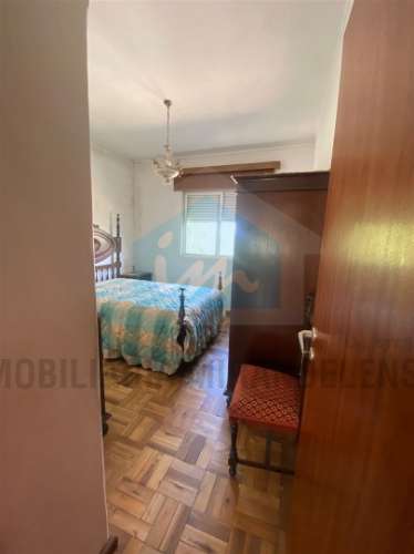 Moradia T6 para venda em Mirandela