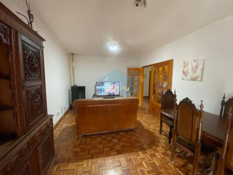 Apartamento T2 para Venda em Mirandela!