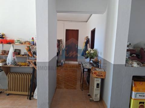 Moradia Independente para Venda nas Aguieiras - Mirandela