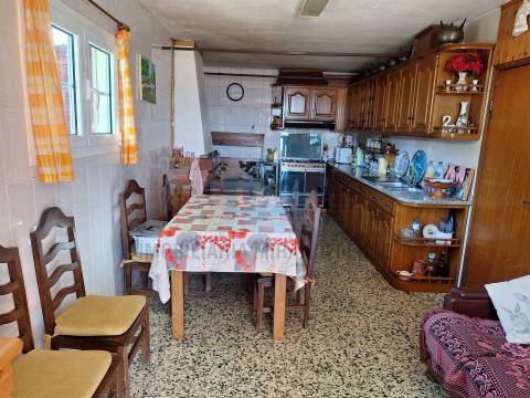 Moradia Independente para Venda nas Aguieiras - Mirandela