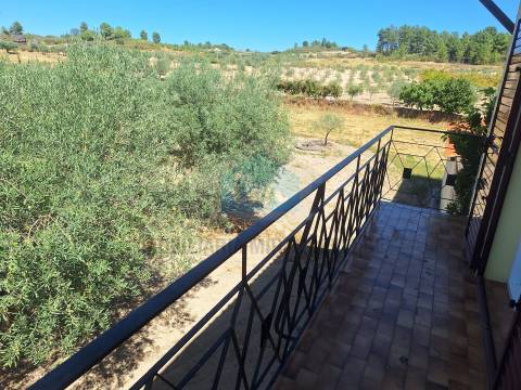 Moradia Independente para Venda nas Aguieiras - Mirandela