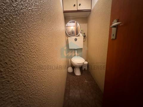 Apartamento T3 para venda com uma fração independente no r/chão