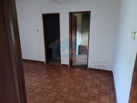 Moradia T2 para Venda na freguesia de Freixeda e Vila Verde, Mirandela