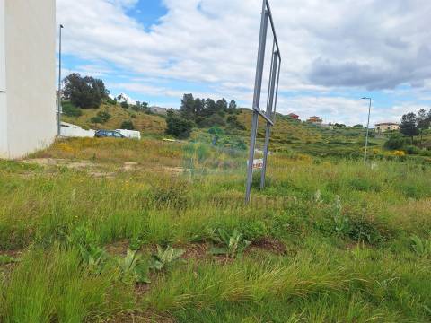 Terreno Urbano para Construção de um edifício multifamiliar em Mirandela