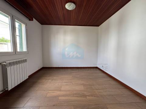 Moradia Térrea V4 para venda em Mirandela